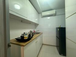 My Manhattan (D18), Condominium #450257171